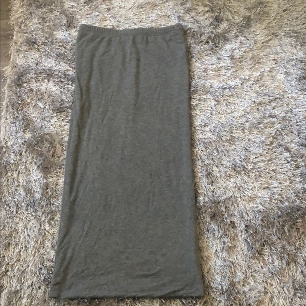 Leith Pencil Fit Skirt